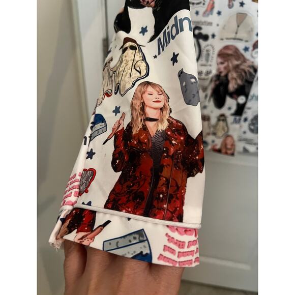 Taylor Swift Meet me at midnight Pajama Top S Button Down Swiftie Eras Tour - Picture 6 of 11
